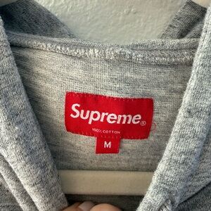 RARE Supreme Hoodie with Embroidered Logo Sleeves Size M